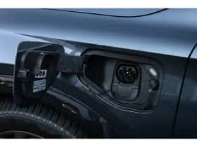 CUPRA Formentor (2025) thumbnail 11