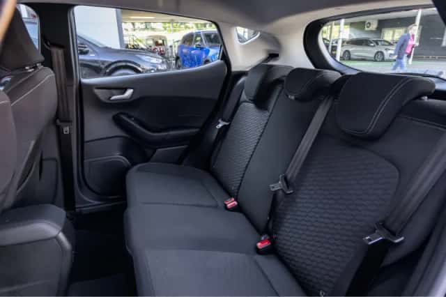 Ford Fiesta (2023) thumbnail 16