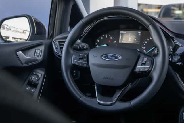 Ford Fiesta (2023) thumbnail 18