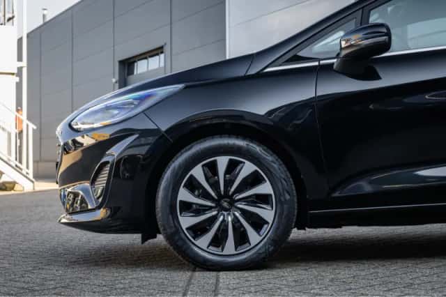 Ford Fiesta (2023) thumbnail 38