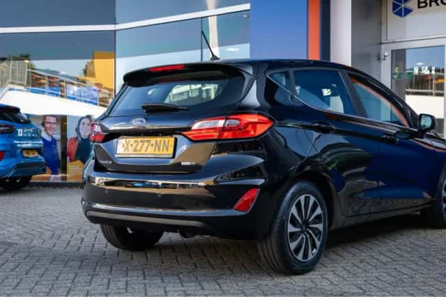 Ford Fiesta (2023) thumbnail 6