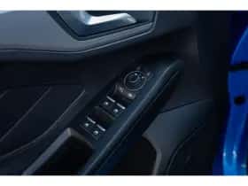 Ford Focus (2022) thumbnail 11