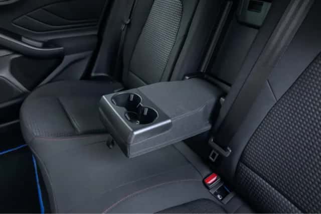 Ford Focus (2022) thumbnail 17