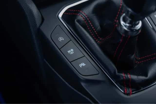 Ford Focus (2022) thumbnail 30