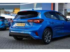 Ford Focus (2022) thumbnail 8