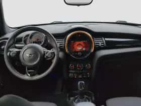 MINI Mini (2019) thumbnail 2