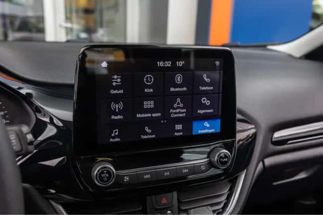 Ford Fiesta (2020) thumbnail 37