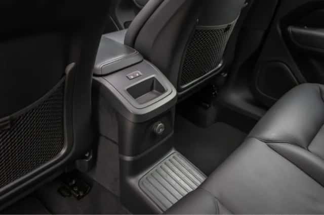 Volvo XC60 (2023) thumbnail 20