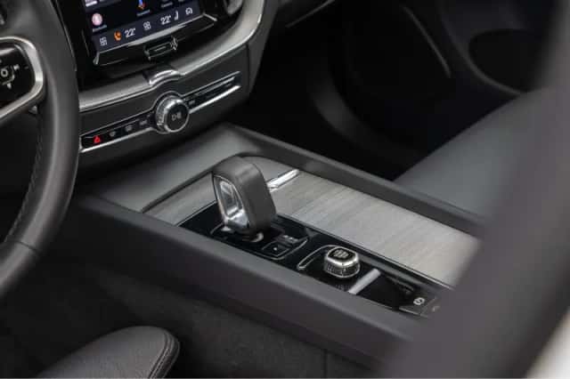 Volvo XC60 (2023) thumbnail 30