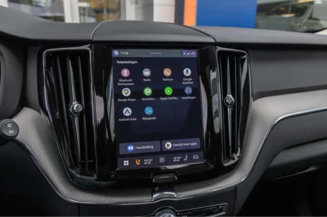 Volvo XC60 (2023) thumbnail 43