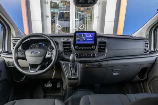 Ford Transit Custom (2023) thumbnail 11