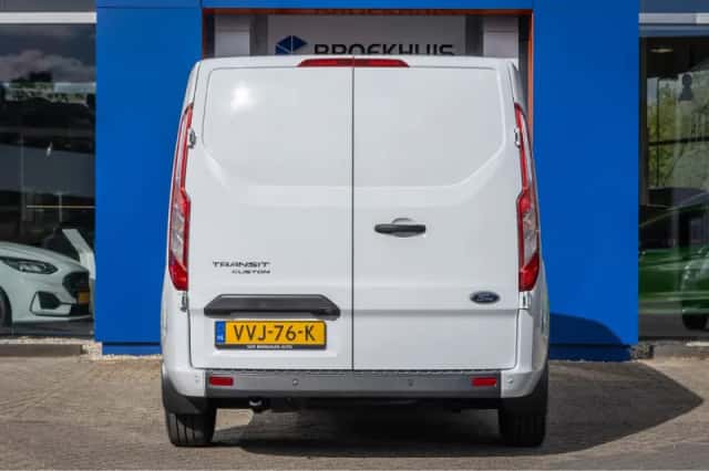 Ford Transit Custom (2023) thumbnail 9