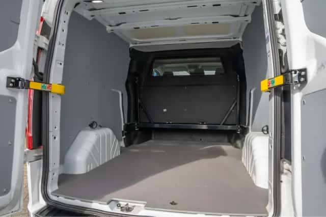 Ford Transit Custom (2023) thumbnail 10