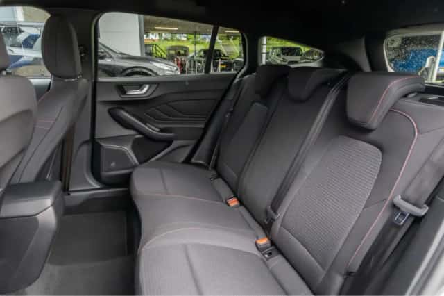 Ford Focus (2020) thumbnail 14