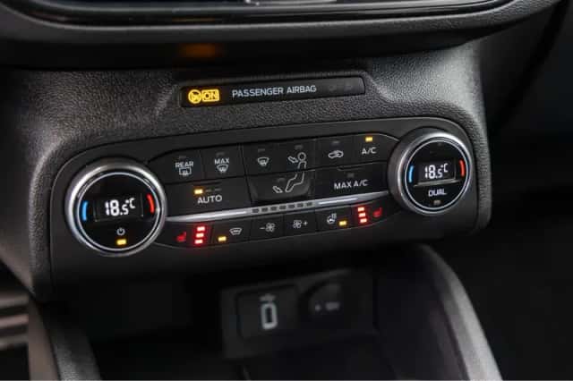 Ford Focus (2020) thumbnail 30