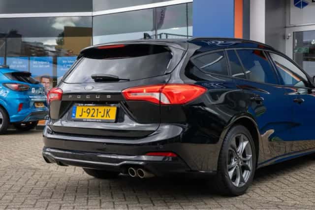 Ford Focus (2020) thumbnail 6