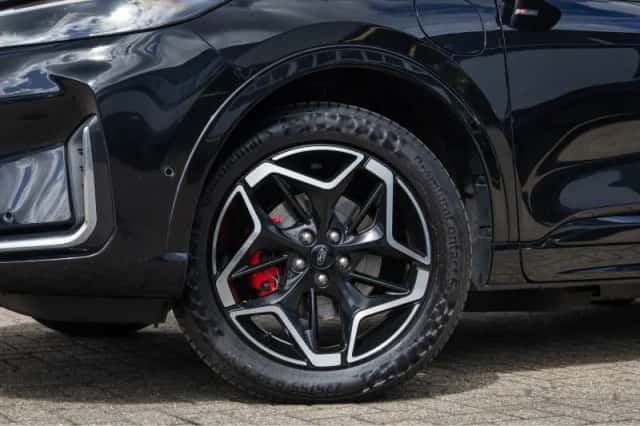 Ford Kuga (2025) thumbnail 12