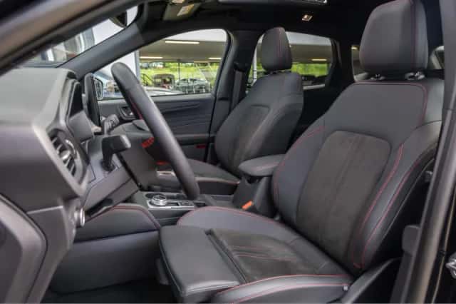 Ford Kuga (2025) thumbnail 16