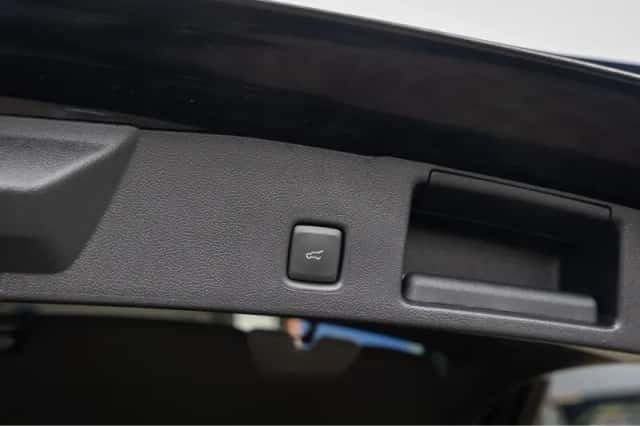 Ford Kuga (2025) thumbnail 25