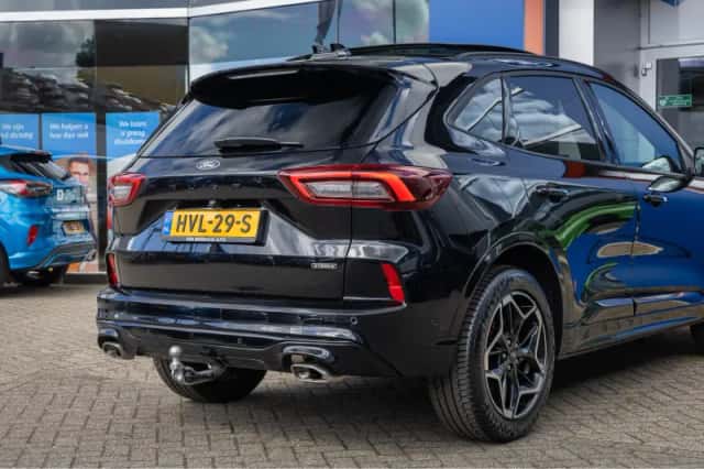 Ford Kuga (2025) thumbnail 7
