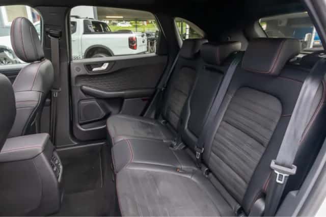 Ford Kuga (2021) thumbnail 19