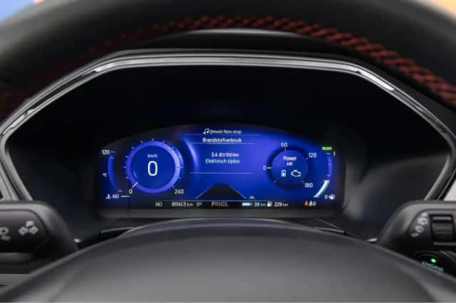 Ford Kuga (2021) thumbnail 33