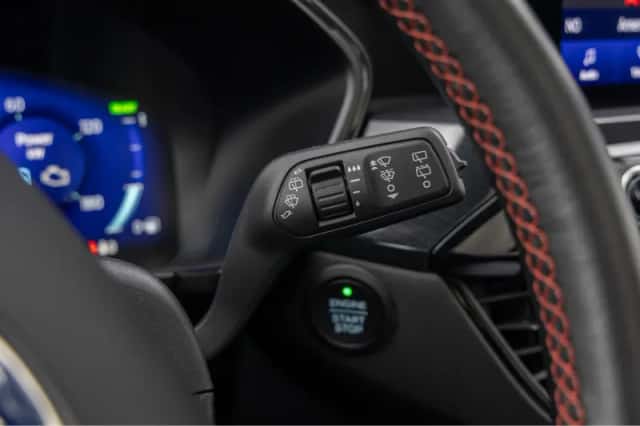 Ford Kuga (2021) thumbnail 36