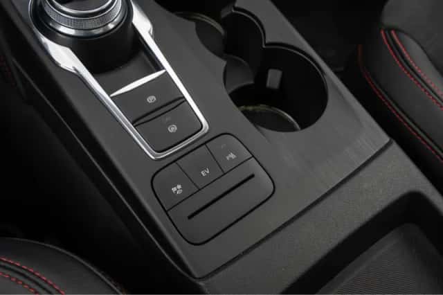 Ford Kuga (2021) thumbnail 38