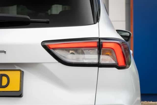 Ford Kuga (2021) thumbnail 51