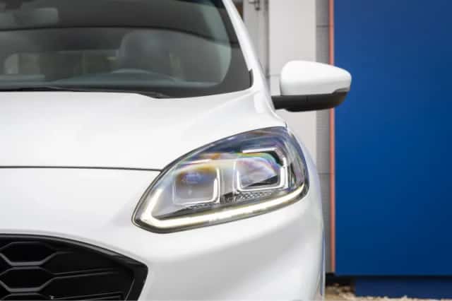 Ford Kuga (2021) thumbnail 10