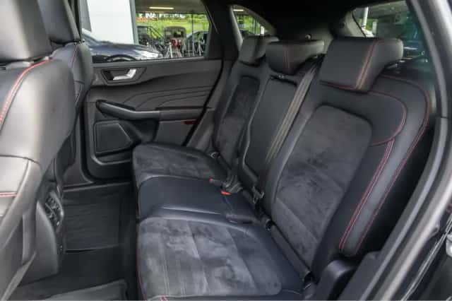 Ford Kuga (2023) thumbnail 17