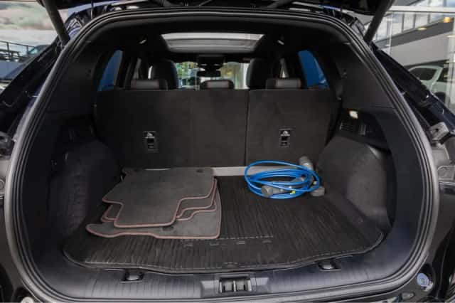 Ford Kuga (2023) thumbnail 19