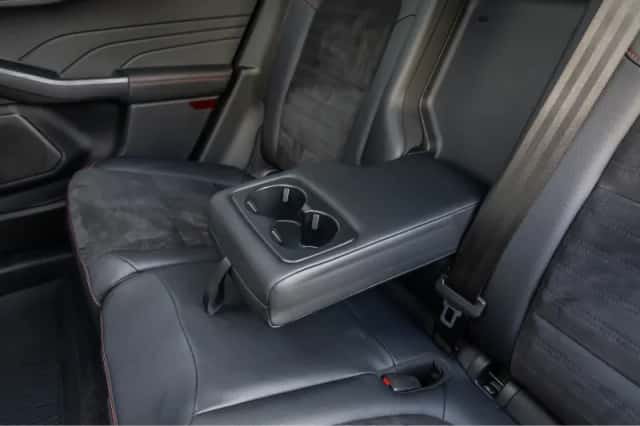 Ford Kuga (2023) thumbnail 24