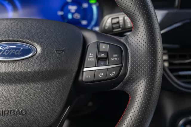 Ford Kuga (2023) thumbnail 33