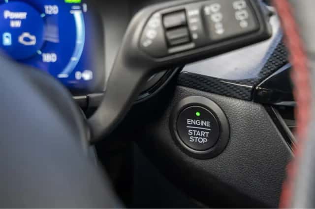 Ford Kuga (2023) thumbnail 35