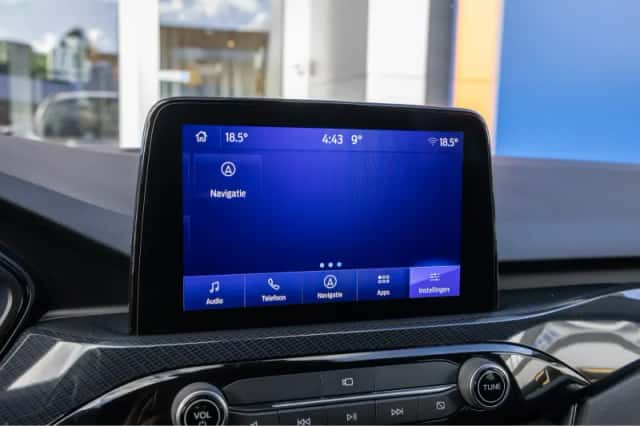 Ford Kuga (2023) thumbnail 46