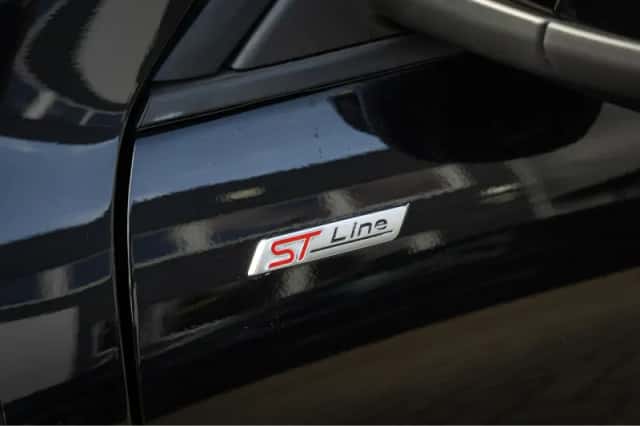 Ford Kuga (2023) thumbnail 52