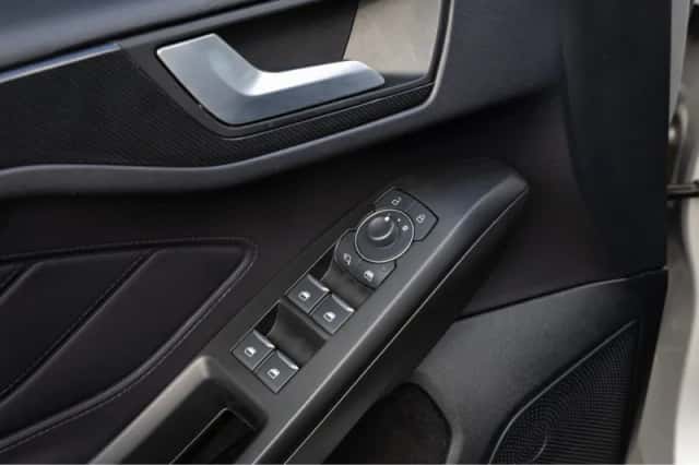 Ford Focus (2023) thumbnail 20