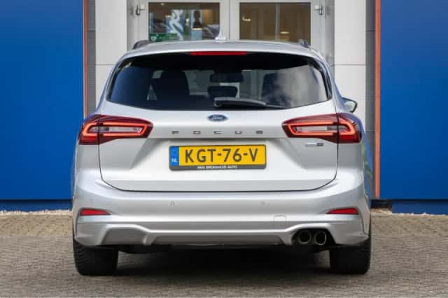 Ford Focus (2023) thumbnail 5