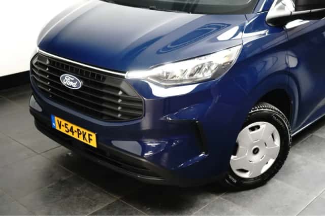 Ford Transit Custom (2024) thumbnail 10
