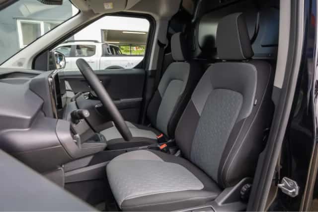 Ford E-Transit Cour. (2026) thumbnail 16