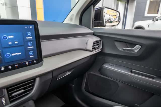 Ford E-Transit Cour. (2026) thumbnail 27