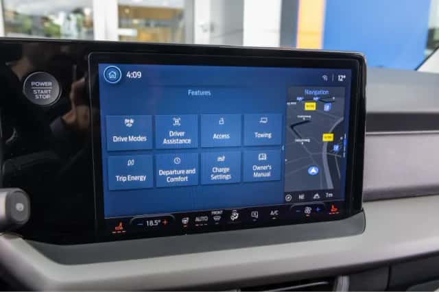 Ford E-Transit Cour. (2026) thumbnail 35