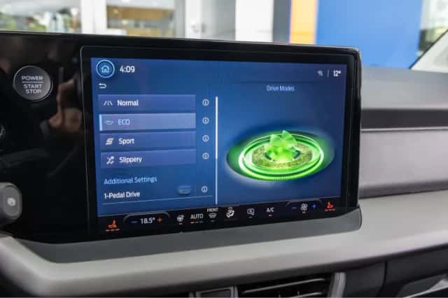 Ford E-Transit Cour. (2026) thumbnail 36