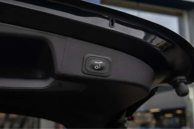 Ford Focus (2022) thumbnail 18