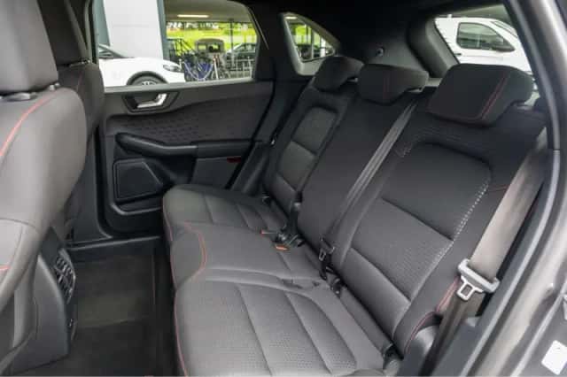 Ford Kuga (2021) thumbnail 17