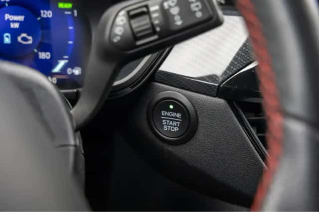 Ford Kuga (2021) thumbnail 31