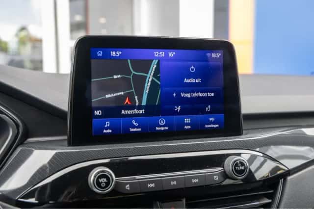 Ford Kuga (2021) thumbnail 35