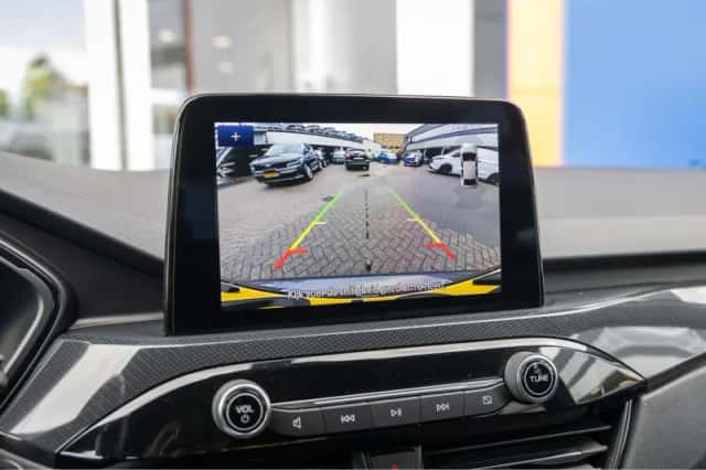 Ford Kuga (2021) thumbnail 42
