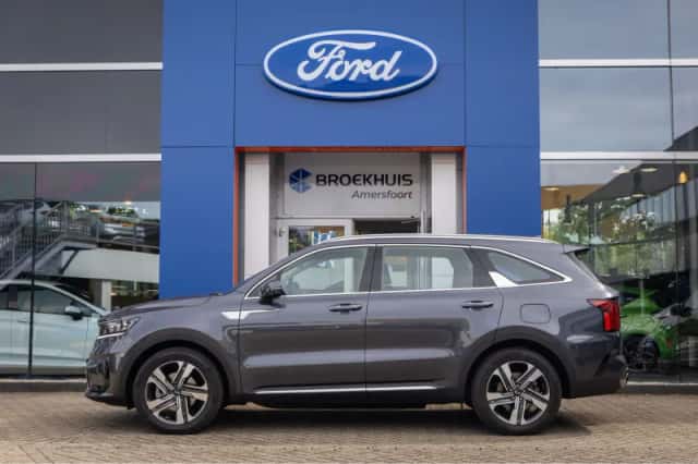 Kia Sorento (2021) thumbnail 4